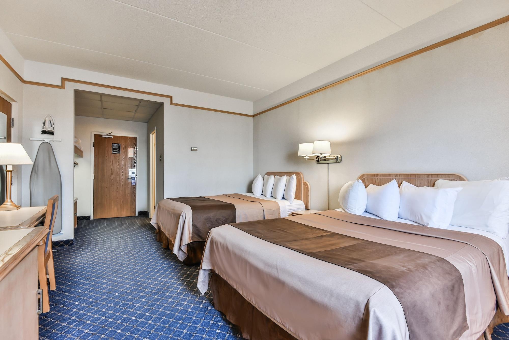 Travelodge By Wyndham Chatham Extérieur photo