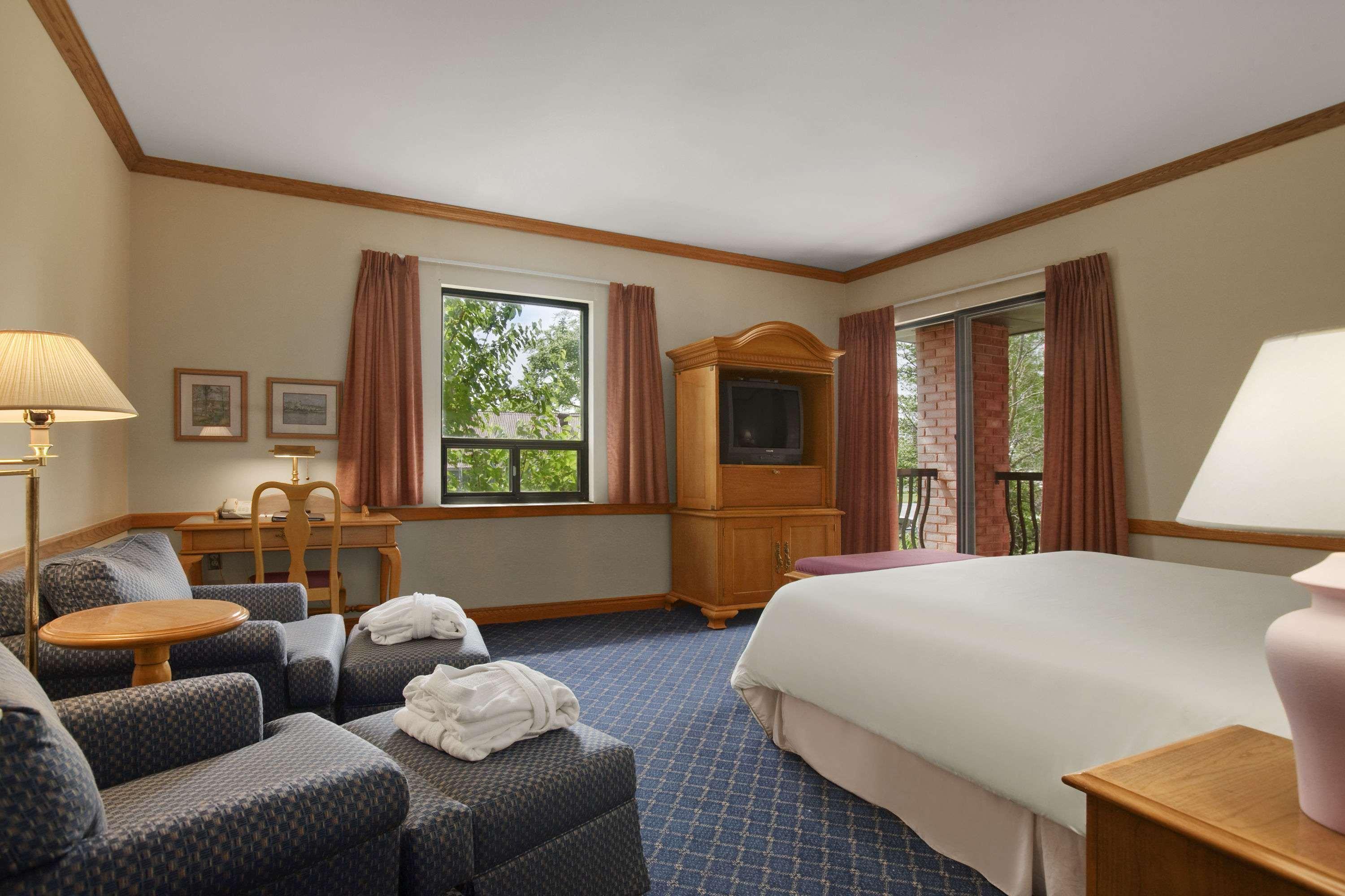 Travelodge By Wyndham Chatham Extérieur photo